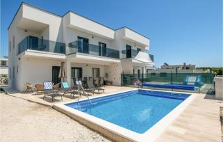 Beautiful Home In Pula - 3