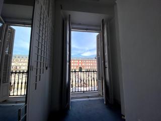 Amazing apartment with balconies to Plaza Mayor - Madrid - 7