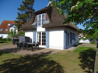 Reetdachhaus direkt am Meer für 6 Personen!! - Ostseebad Karlshagen - 6