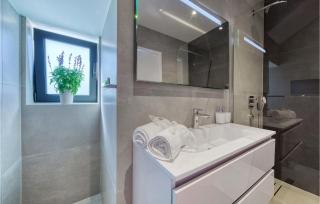 Gorgeous Home In Pasman - 7