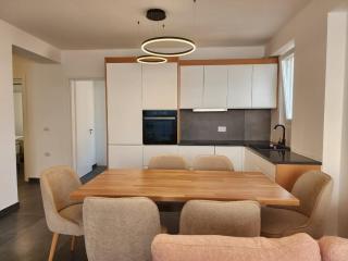 Fantastic Sea View Apartment - Saranda - 1