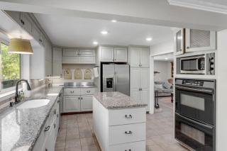 Serenity Shores Retreat - Seguin - 3