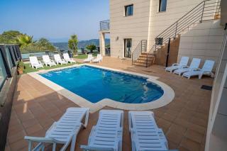 Villa Aurore, 12 persons, Large salt-water pool, Air conditioning - Lloret de Mar - 3