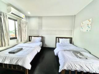 J2 INN - Uttaradit - 7