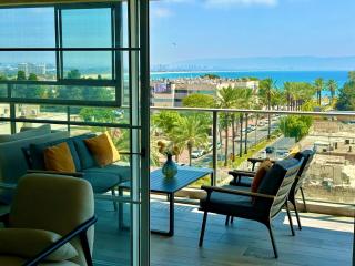 Suite In White - ‘Akko - 8