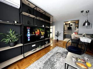 Apartment4two 2 plus EVcharger and Private parking - Zagreb - 0