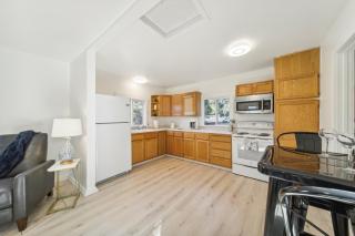 Pet-Friendly Newman Lake Cottage with Beach Access! - Post Falls - 7