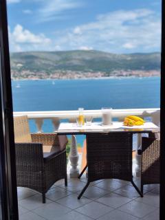 Apartmani Roko - Okrug Donji - 0