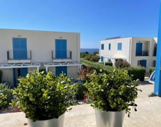 CALA AZZURRA MACARI Bed and Breakfast and Holidays House - Macari - 1
