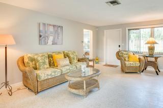 Private Dock and Lanai Waterfront Cape Coral Home! - Cape Coral - 7