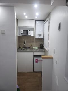 Av. Corrientes 1670 - Paseo La Plaza - - Buenos Aires - 9