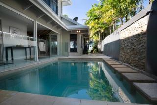 2/24 Donkin - Luxury - Absolute Beachfront - Mission Beach - 6