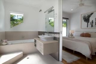 Nikatara - Mission Beach - 3 Bedroom Town House - 9