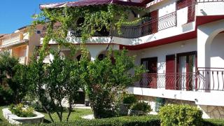 Apartments by the sea Palit, Rab - 15794 - 8