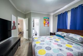 5BR HOME SLEEPS 16 DOWNTOWN/Pet Friendly/EV Charger - Houston - 1