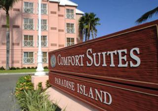 Comfort Suites Paradise Island - Nassau - 1