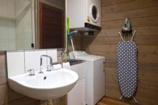 Banfield No 2 - Absolute Beachfront Bungalow - 7