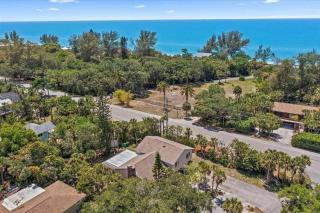 Beachside Bliss: Family-Friendly - Englewood - 7
