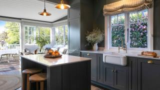 Werona Cottage - enchanting home - Burrawang - 8