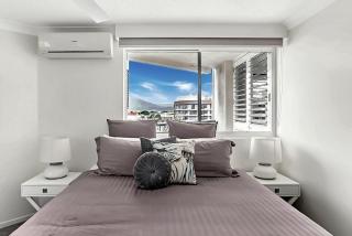 Aquarius Luxury Apartment - Cairns - 2