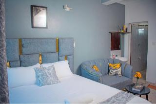 Emap Homes- Silver Studio - 5