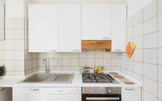 2-Bedroom Apartment in Alba with Free Parking and Air Conditioning - Alba - 4