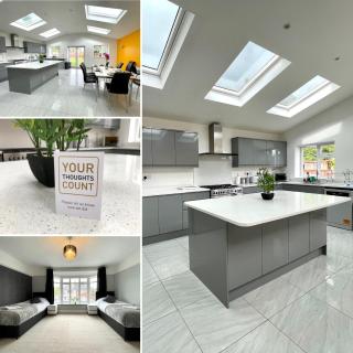 Luxurious Kitchen Lrg Bedrooms Holiday FreeParking - Luton - 9