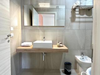 B&B Residenza Luciani Affittacamere - Comacchio - 1