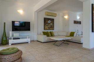 Lime 3-Bedroom Villa in Protaras - Protaras - 6