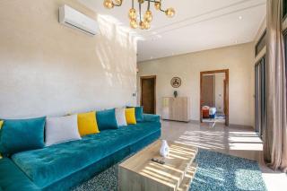 Villa Leila,piscine , grand jardin, jeux , cuisinière - Marrakech - 3