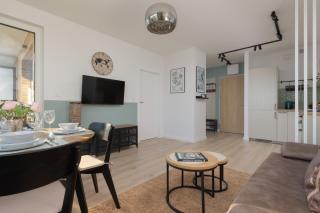 Praga Apartment with Parking by Noclegi Renters - Varsavia - 3