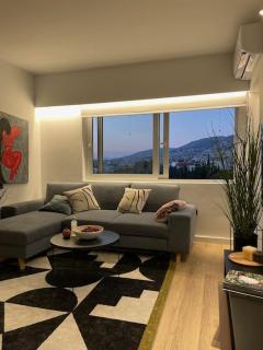 Cozy apartment opposite the beach - Athens - 9