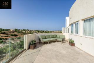 Luxury beautiful penthouse with amazing views & AC by 360 Estates - 1