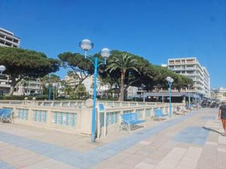 Le Diego Suarez, Apt 5 Prs, Clim, 100m des plages - Antibes - 2