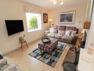 Coast Cottage - Bamburgh - 3