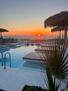 Nalu Suites - Fira - 9