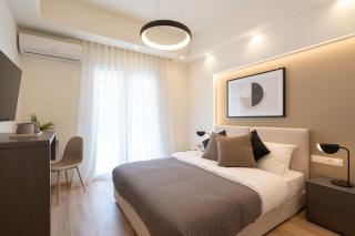 Newly Renovated 2 Bedroom Apartment, 5min to metro - Atene - 9