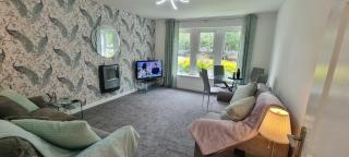 The Pennington Apt with Wifi and FREE Parking Next to Sports Village - Leigh - 0