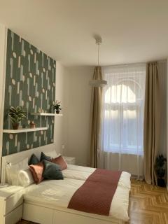 Birdie 3-BDR Apartment - Budapest - 6