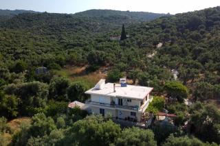 Villa Eirini Agia Varvara Lesvos - Plomarion - 8