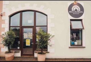 Beautiful 3 Bedroom House in Coolaney Village County Sligo - 1