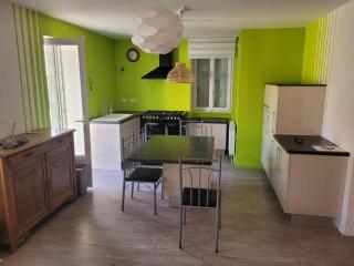 Logement avec grand balcon dans le Brionnais - Chauffailles - 4