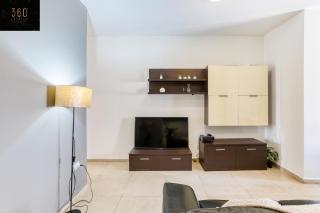 Spacious central 2BR, just off UNI & Hospital & WIFI by 360 Estates - Msida - 3
