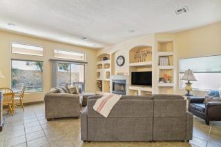 Las Cruces Vacation Rental Near Trails and Golf! - 7