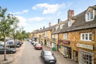Moreton High Street - Sleeps 10, with private garden - Moreton in Marsh - 9
