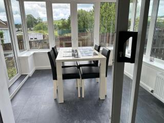 Family friendly detached 2 bed home, Loch Lomond - 8