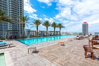 Lyfe-3308 - Hollywood - 9