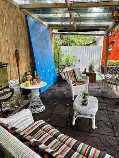 Flora's Garden Apartment/Studio - North Miami - 3