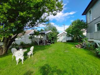 Guest House in the Garden - 1