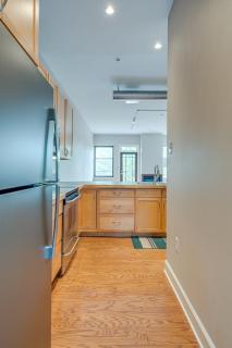 Historic Edgefield 2bd 2ba Loft - 3